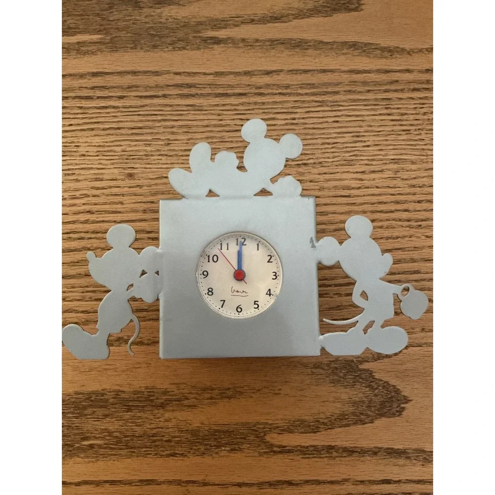 Vintage 1999 Disney Mickey Mouse Grey Metal Cube Desk Clock Target Exclusive